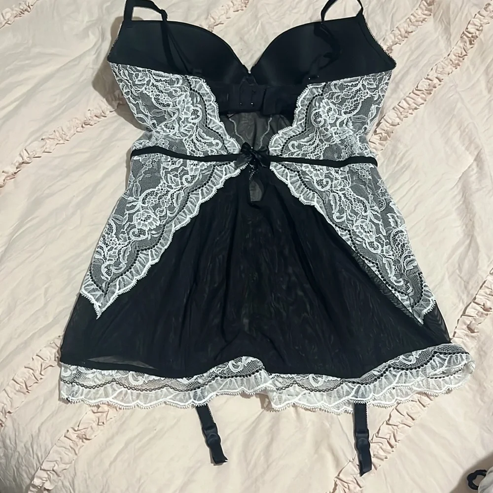 VICTORIA SECRET LINGERIE 36D - Picture 5 of 5
